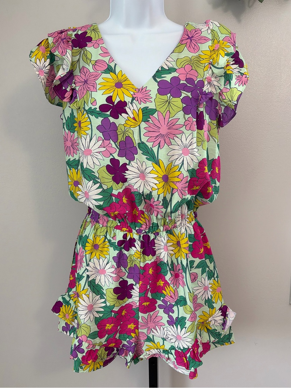 NWT Umgee Multi Floral V-Neck Romper in Pink, Purple, Yellow, Green